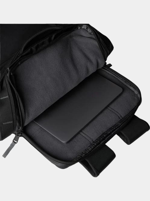 The North Face Base Camp Voyager Daypack hátizsák fekete színben 4